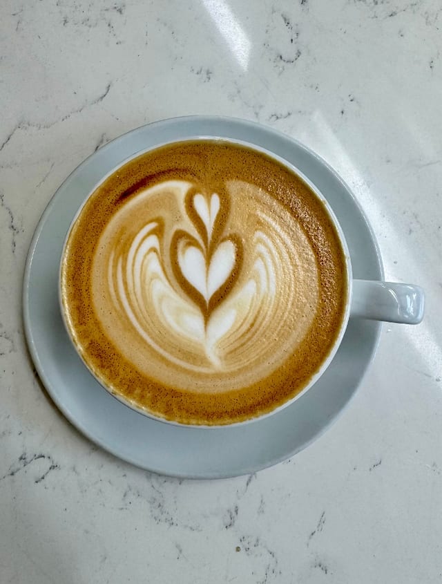Cafe con Leche - Medium (12oz)